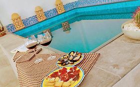 Villa Yandre Garden House - Piscina, patio y barbacoa en Ayamonte